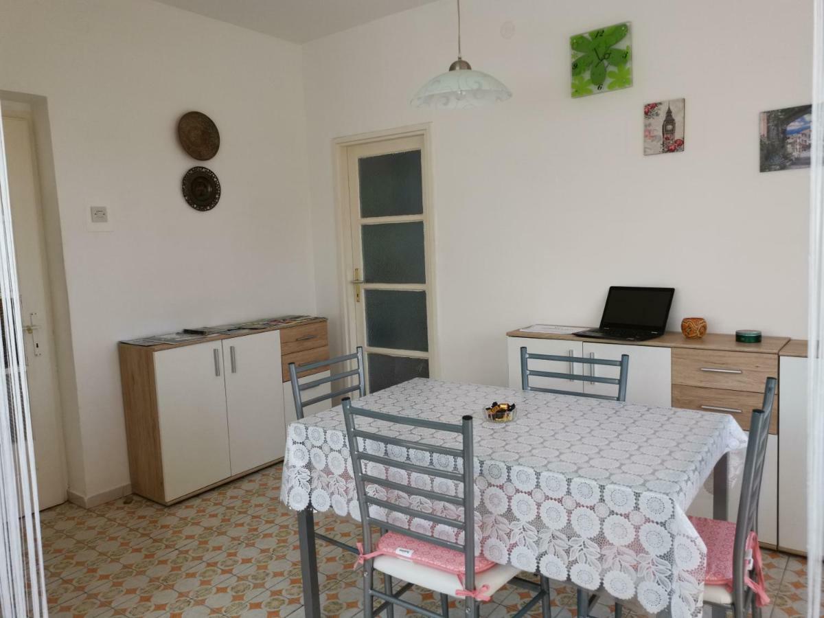 Apartamento Carnerolo*** Rijeka Exterior foto